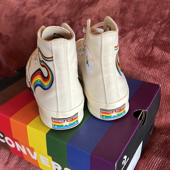 2021 Converse Pride Chuck 70 - Picture 2 of 6
